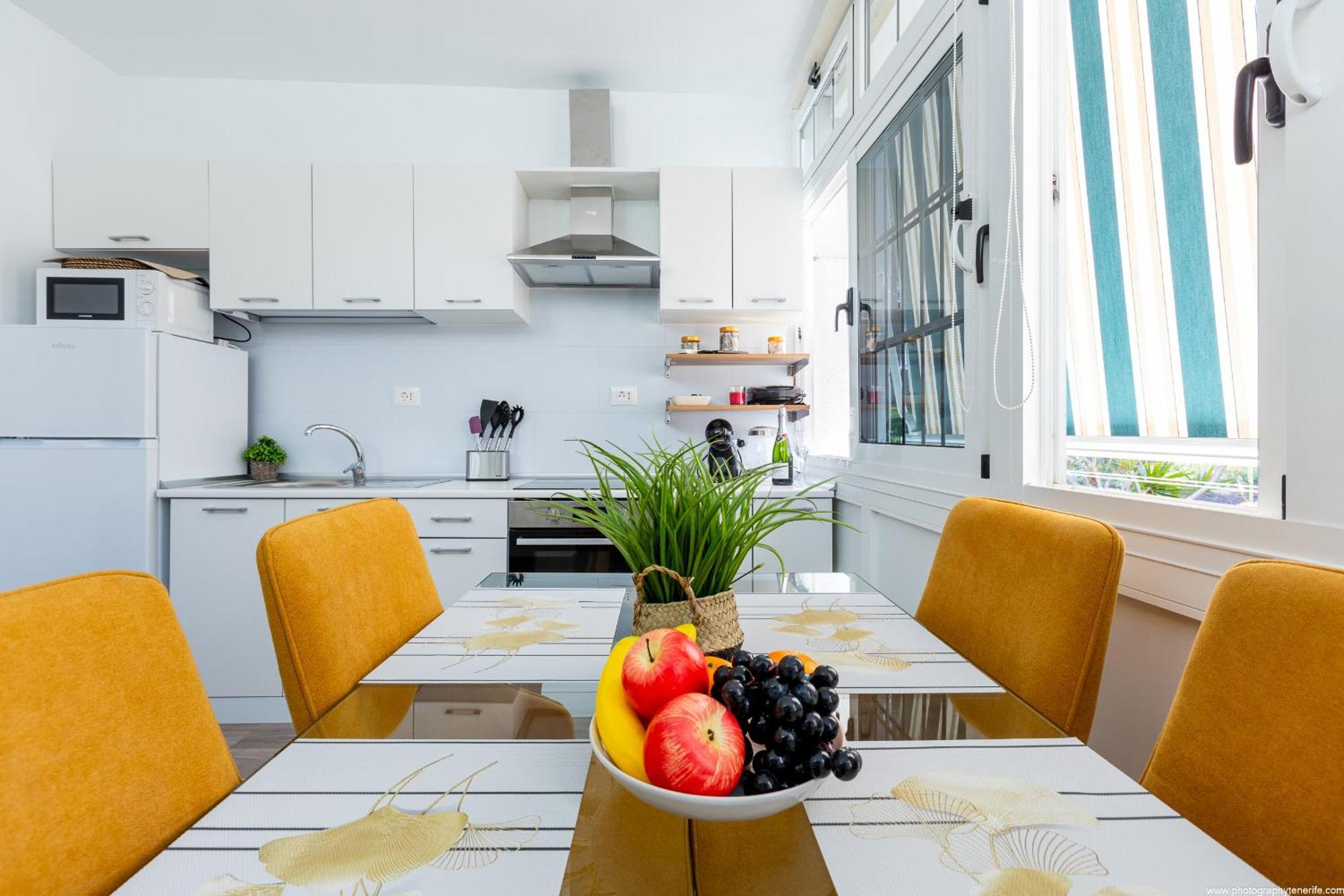 קוסטה דל סילנסיו El Drago Apartment Fiber ,A/C,Near Ocean מראה חיצוני תמונה